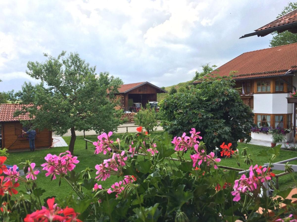 Gaestehaus Seeklause Schwangau Ruang foto