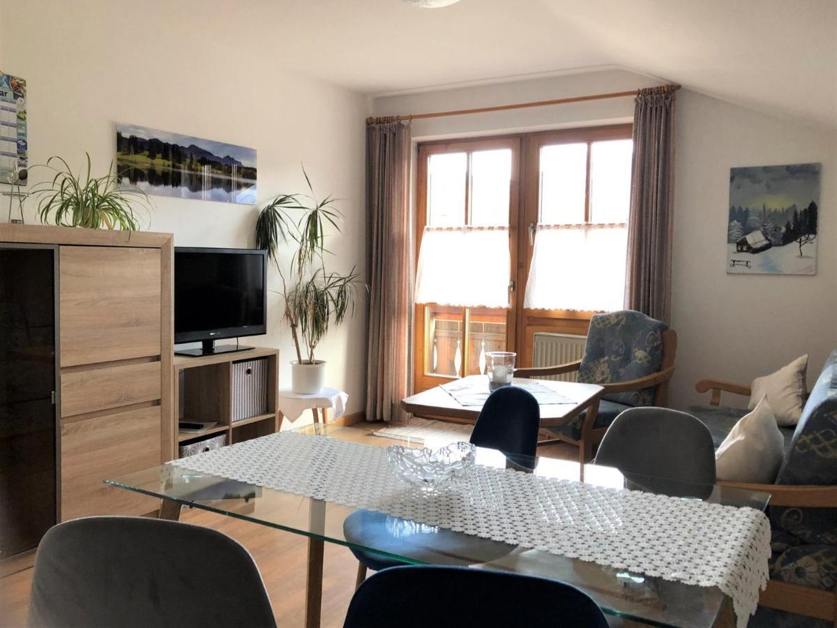 Gaestehaus Seeklause Schwangau Ruang foto