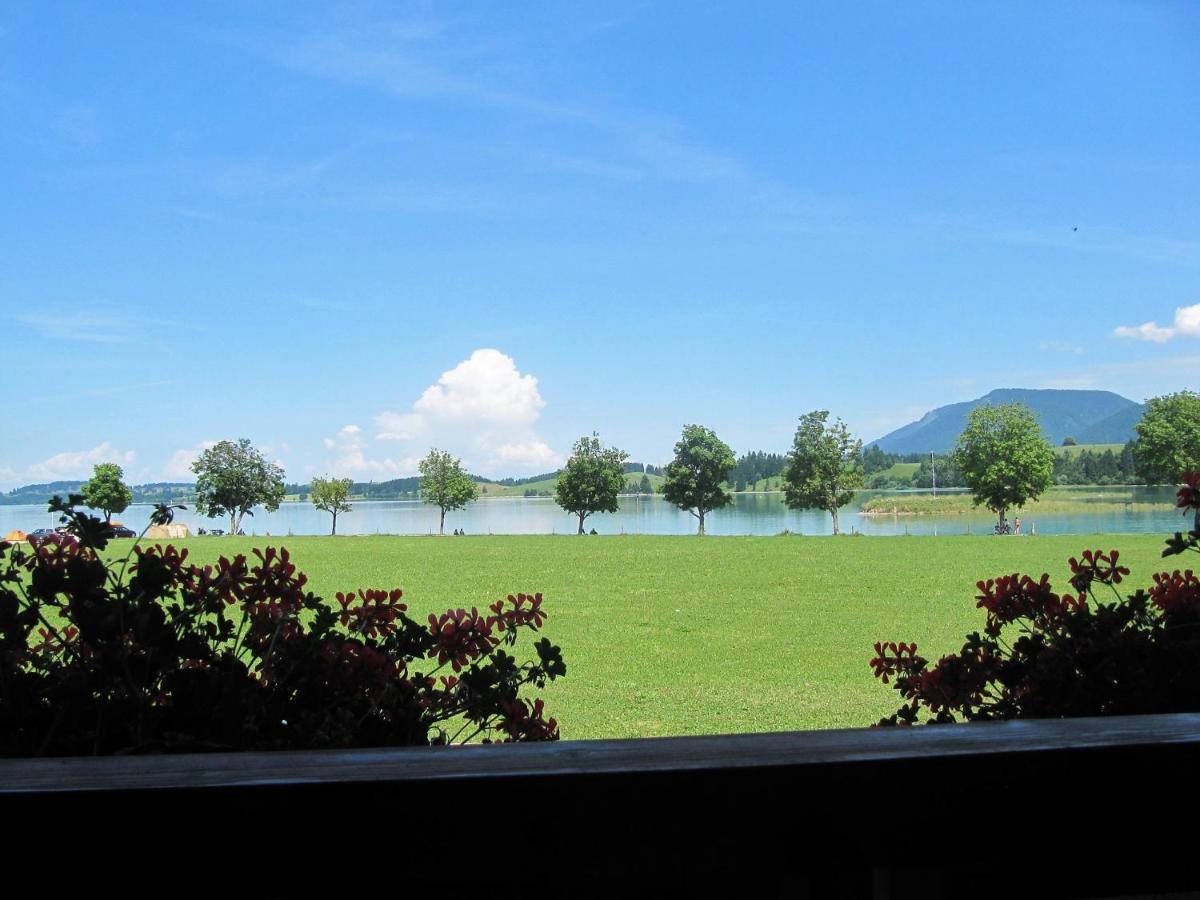 Gaestehaus Seeklause Schwangau Ruang foto